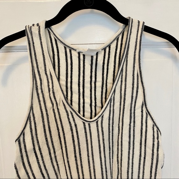 Striped Black and White Tank Top S - Picture 3 of 4